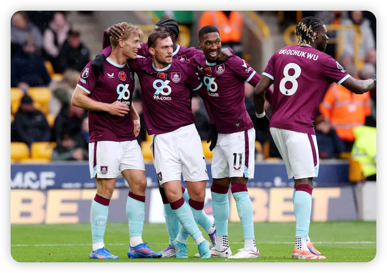 Calvert-Lewin vs Burnley's Center-Backs
